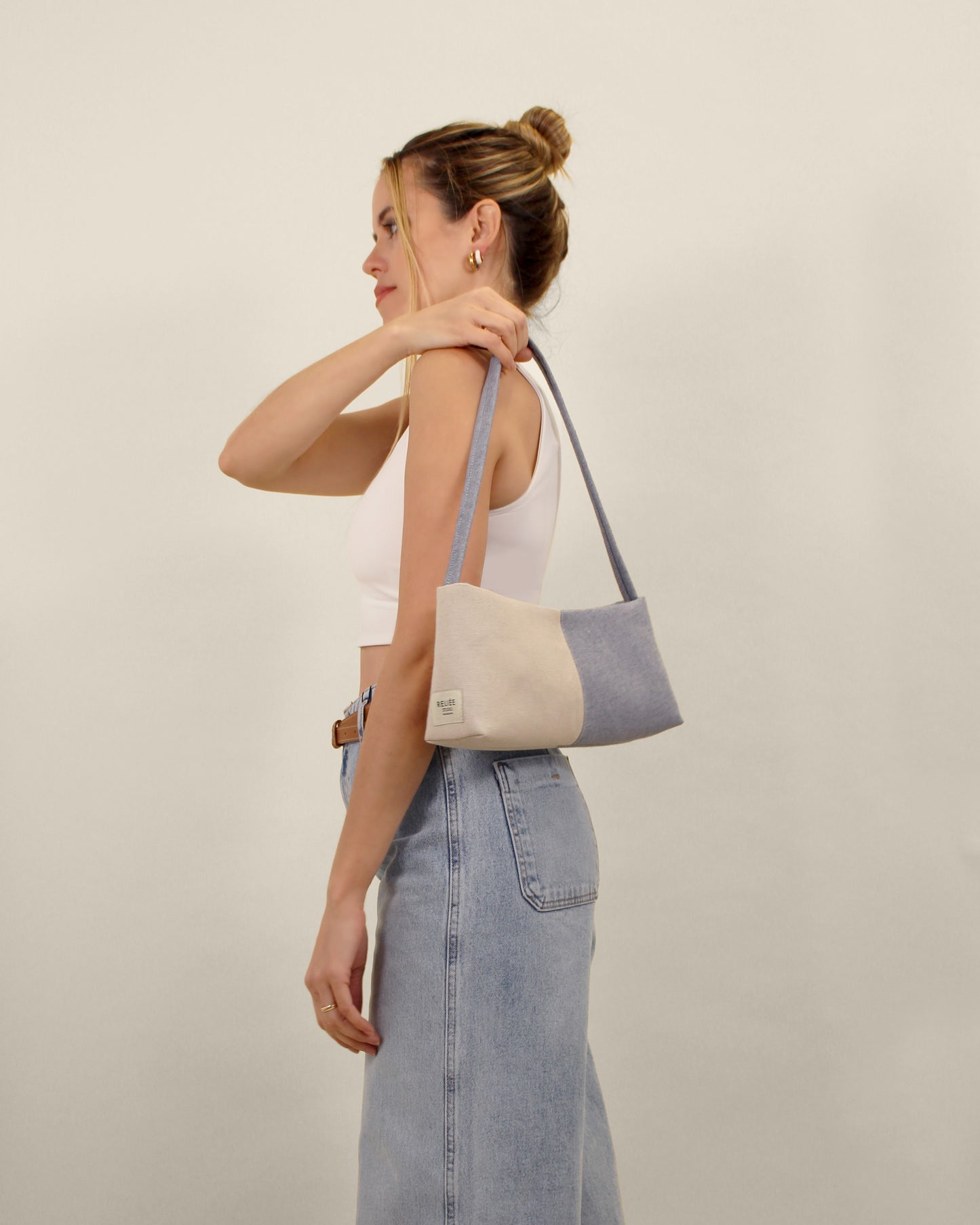 Gemma jean bicolor